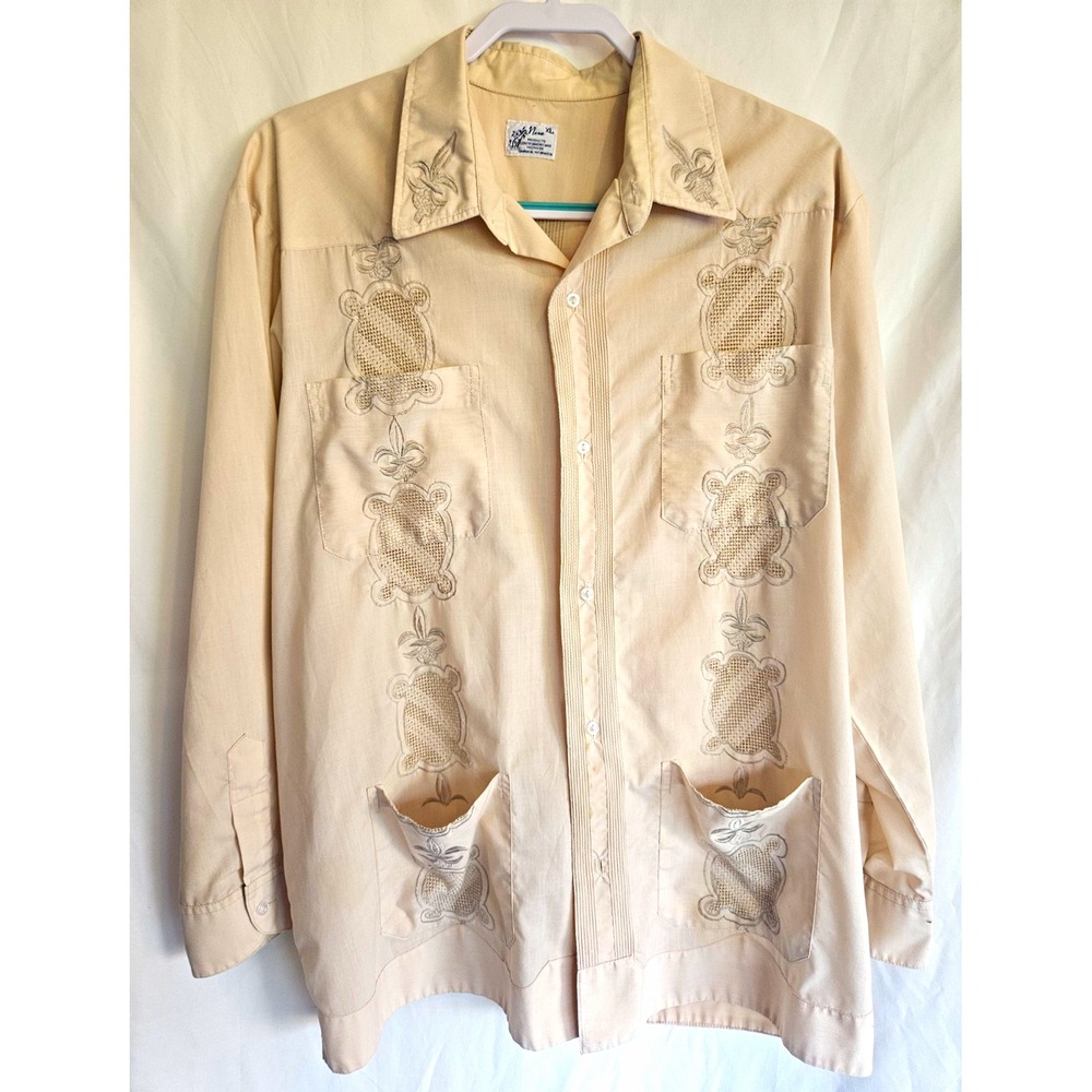 Mona Button-Front Shirt Mens XL Beige Good Embroidered Long Sleeve Guayabera